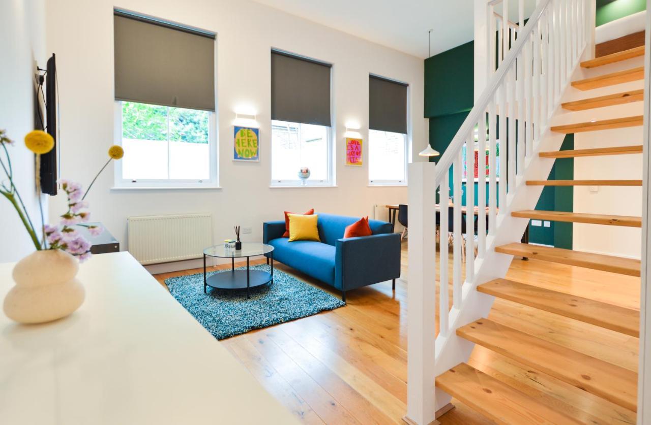 Spacious West Hampstead Apartment With Mezzanine Bedroom By Concept Apartments Лондон Экстерьер фото